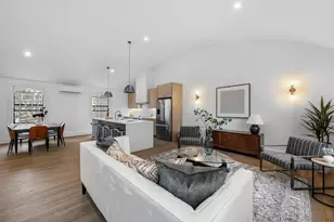 132 Elm St, Marblehead, MA 01945 - Photo 8