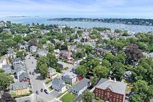 132 Elm St, Marblehead, MA 01945 - Photo 36