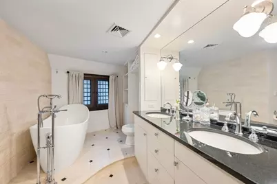 84 Garden St, Cambridge, MA 02138 - Photo 30