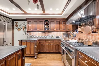 84 Garden St, Cambridge, MA 02138 - Photo 18