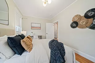 93 Centre St, Brookline, MA 02446 - Photo 20