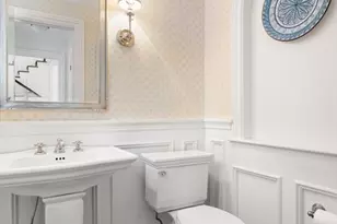 182 Winding River Rd, Wellesley, MA 02482 - Photo 18