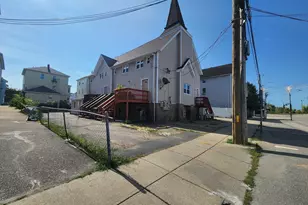 88 Harrison St, Fall River, MA 02723 - Photo 2