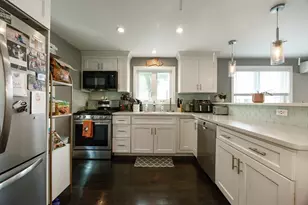 212 W Sixth St, Boston, MA 02127 - Photo 6