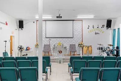 191-193 Newbury, Lawrence, MA 01842 - Photo 6