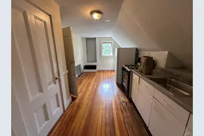 26 N. Main St #6, Natick, MA 01760 - Photo 4