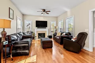 17 Jeanne Marie Dr, Westfield, MA 01085 - Photo 2