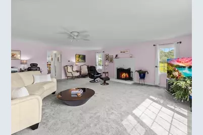 6 Wood St, Upton, MA 01568 - Photo 16