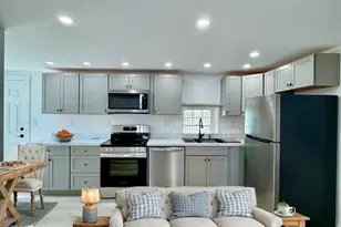 37 Fountain Rd, Arlington, MA 02476 - Photo 18