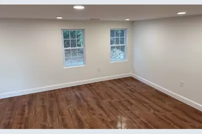 27 Leicester St #2, Oxford, MA 01537 - Photo 6