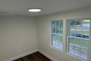 27 Leicester St, Oxford, MA 01537 - Photo 18