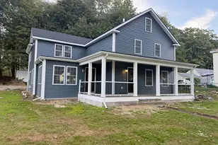 27 Leicester St, Oxford, MA 01537 - Photo 2