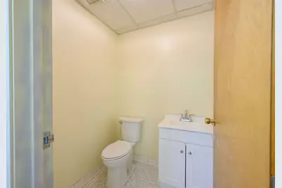 536 Broad St #9, Weymouth, MA 02189 - Photo 12