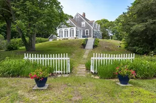 16 Jefferson Shores Rd, Wareham, MA 02532 - Photo 2