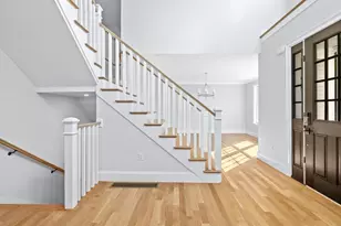 37 Lincoln St, Hopkinton, MA 01748 - Photo 6