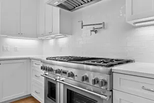 37 Lincoln St, Hopkinton, MA 01748 - Photo 12