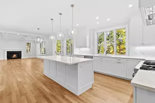 37 Lincoln St, Hopkinton, MA 01748 - Photo 10