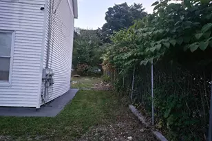 50 Forest St, Lawrence, MA 01841 - Photo 4