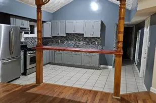 50 Forest St, Lawrence, MA 01841 - Photo 10