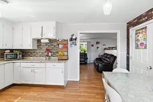 169 Berkeley St, Methuen, MA 01844 - Photo 10