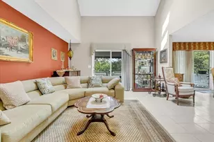 51 Walnut St, Saugus, MA 01906 - Photo 6
