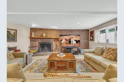 51 Walnut St, Saugus, MA 01906 - Photo 18