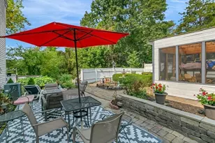 51 Walnut St, Saugus, MA 01906 - Photo 22
