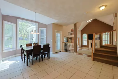 2 Wildflower Ln, Groton, MA 01450 - Photo 10