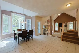 2 Wildflower Ln, Groton, MA 01450 - Photo 10