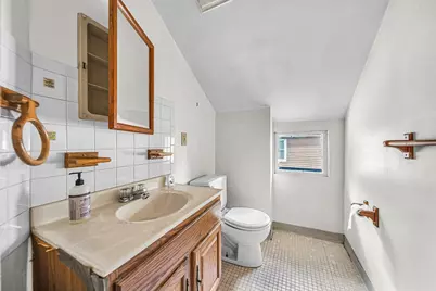 14-14R Kennebec St, Boston, MA 02126 - Photo 8