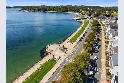 33 Middle St, Gloucester, MA 01930 - Photo 42