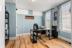 33 Middle St, Gloucester, MA 01930 - Photo 10