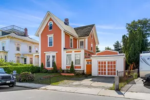 33 Middle St, Gloucester, MA 01930 - Photo 1