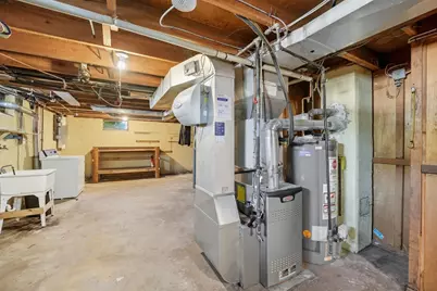 86 Talmadge Dr, Springfield, MA 01118 - Photo 24