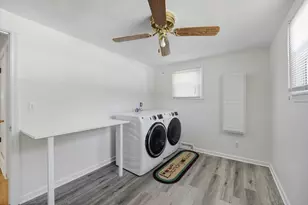 86 Talmadge Dr, Springfield, MA 01118 - Photo 10