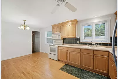 86 Talmadge Dr, Springfield, MA 01118 - Photo 18