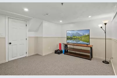 607 Cambridge St #4, Worcester, MA 01610 - Photo 20