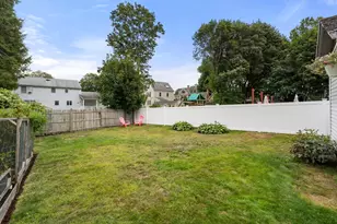 639 Pleasant St, Milton, MA 02186 - Photo 28