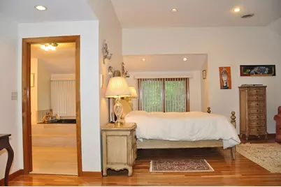 4 Crestview Ln, Milton, MA 02186 - Photo 12