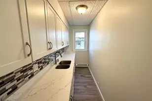 13 New Hampshire Ave, Haverhill, MA 01835 - Photo 6