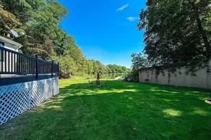 82 Holden St, Worcester, MA 01605 - Photo 26