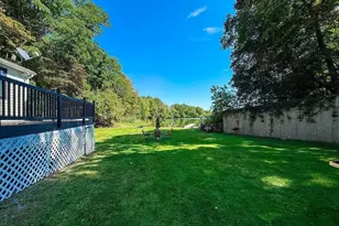 82 Holden St, Worcester, MA 01605 - Photo 28