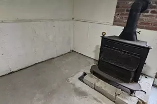 82 Holden St, Worcester, MA 01605 - Photo 34