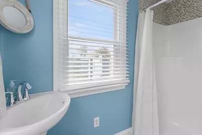 12 53rd St, Newburyport, MA 01950 - Photo 16