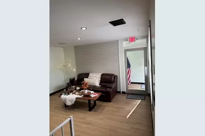 946-948 American Legion Hwy, Westport, MA 02790 - Photo 2