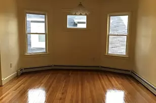 15 Harlem St, Boston, MA 02121 - Photo 2