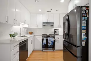 9 W Broadway, Boston, MA 02127 - Photo 14