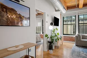 9 W Broadway, Boston, MA 02127 - Photo 10