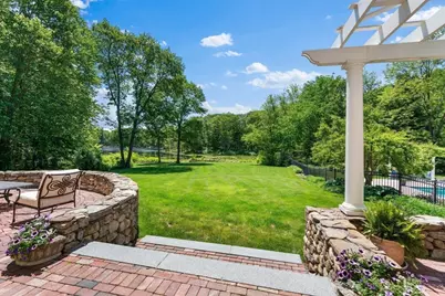 26 Longmeadow Dr, Westwood, MA 02090 - Photo 8