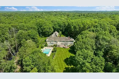 26 Longmeadow Dr, Westwood, MA 02090 - Photo 1